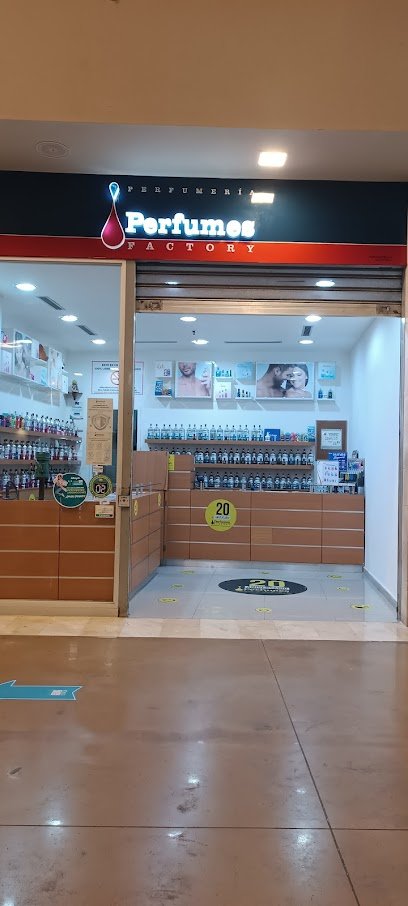 Fachada de Perfumes Factory C.C. Costa Azul